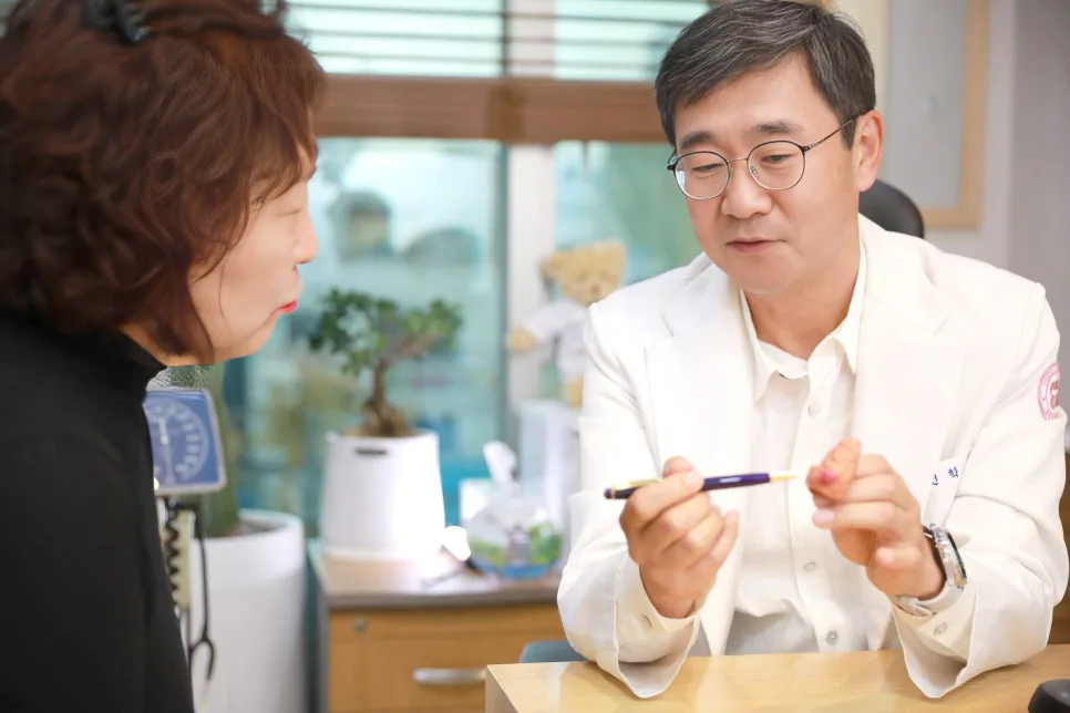 은평연세병원 진료 상담 장면